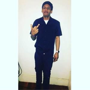 Meet your Posher, Charles